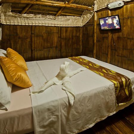 Oyo 678 Blessie'S Bed And Breakfast Puerto Princesa ภายนอก รูปภาพ