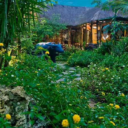 Oyo 678 Blessie'S Bed And Breakfast Puerto Princesa ภายนอก รูปภาพ