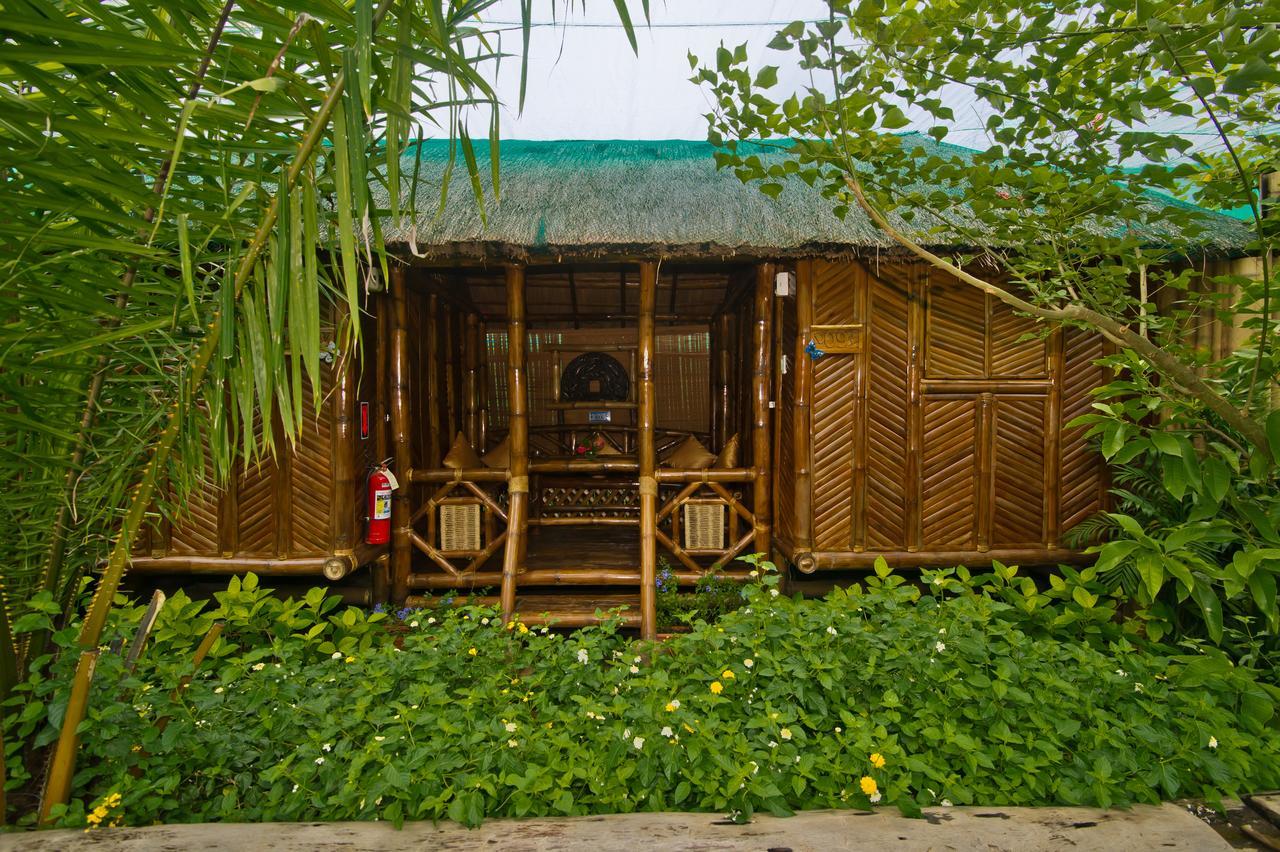 Oyo 678 Blessie'S Bed And Breakfast Puerto Princesa ภายนอก รูปภาพ