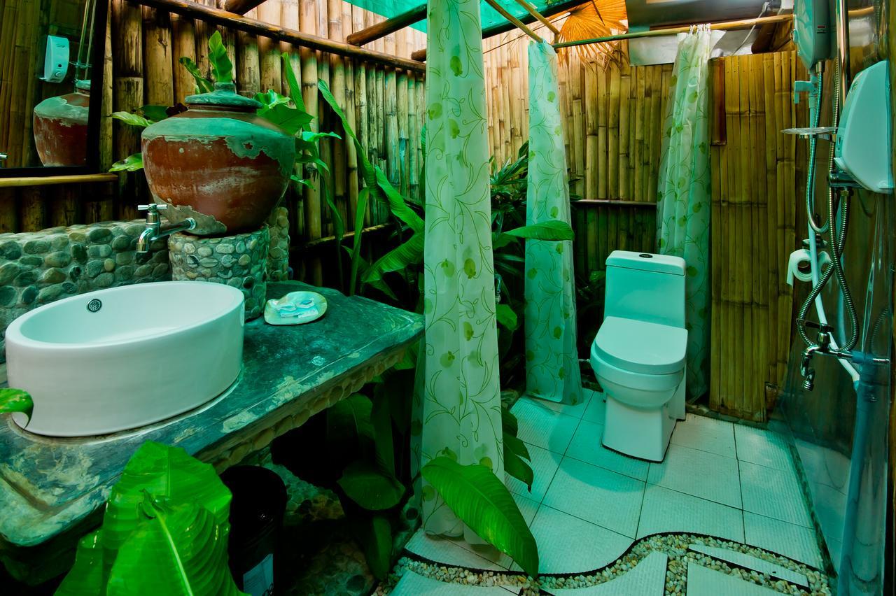 Oyo 678 Blessie'S Bed And Breakfast Puerto Princesa ภายนอก รูปภาพ
